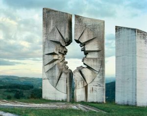Monumentos de la Segunda Guerra Mundial - Antigua Yugoslavia